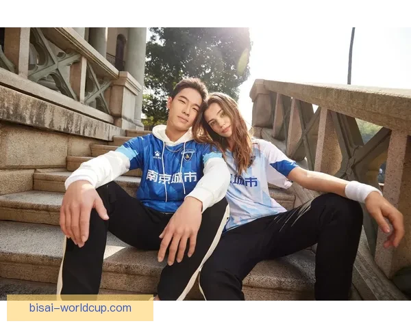 卡尔美发布中甲七队新装亮相今